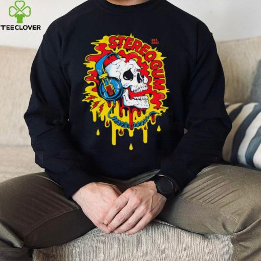 Skull with headphones art shirt