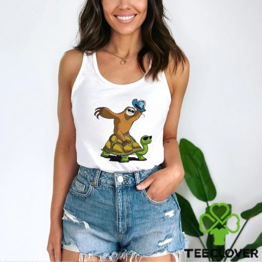 Sloth Cowboy Riding Turtle T Shirt Classic Hoodie