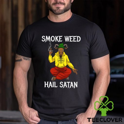 Smo ke Weed Hail Sat an Classic T Shirt