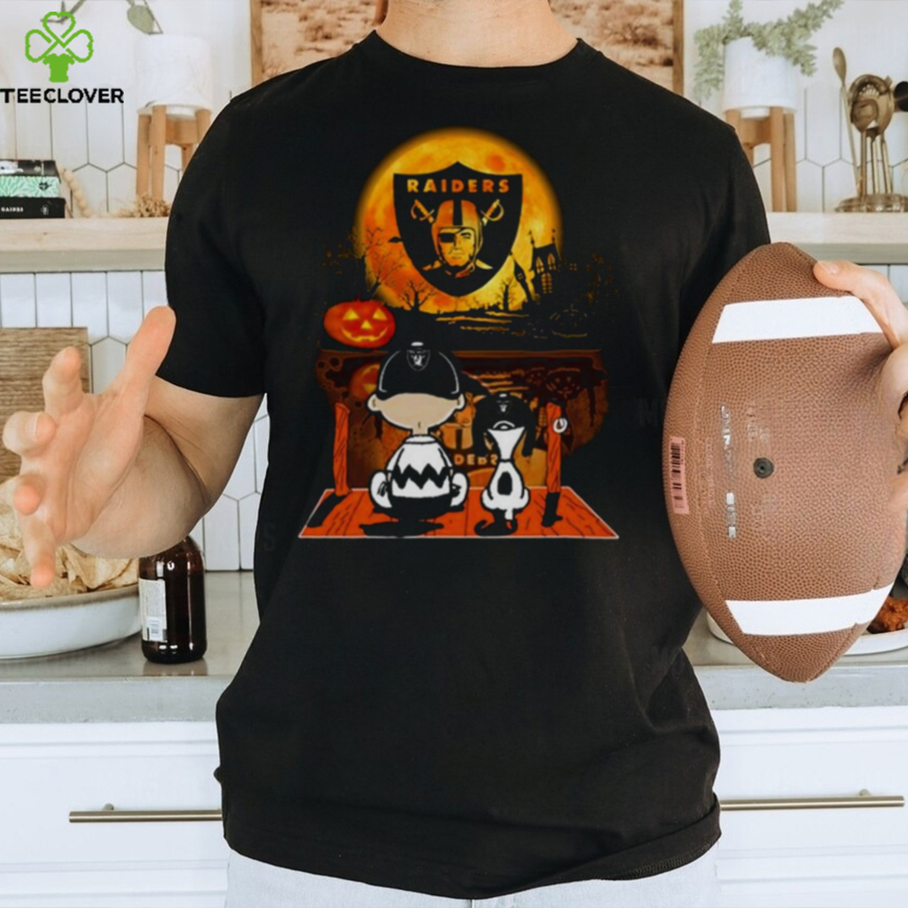 Snoopy And Charlie Brown Las Vegas Raiders Sitting Under Moon Halloween 2023 T shirt Snoopy And Charlie Brown Las Vegas Raiders Sitting Under Moon Halloween 2023 T shirt