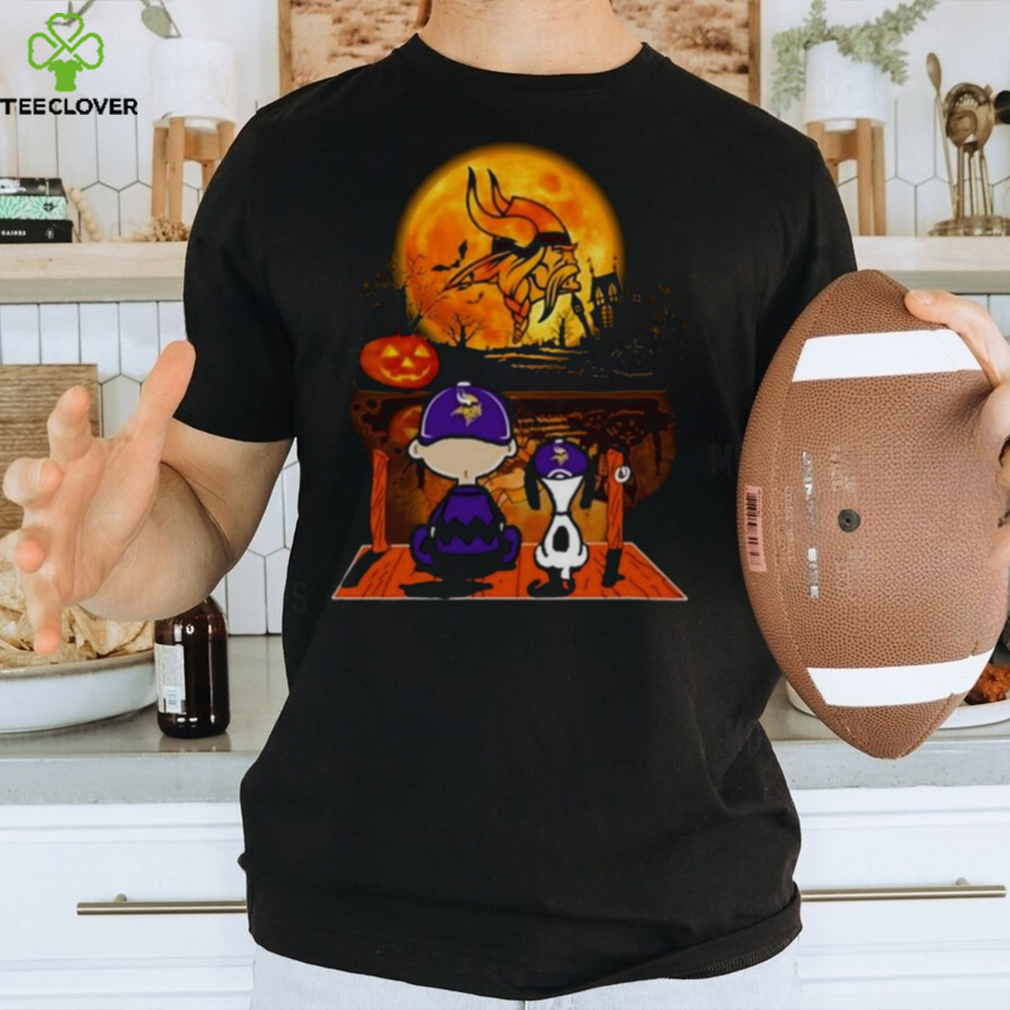 Snoopy The Peanuts Minnesota Vikings Christmas Funny Shirt - High-Quality  Printed Brand