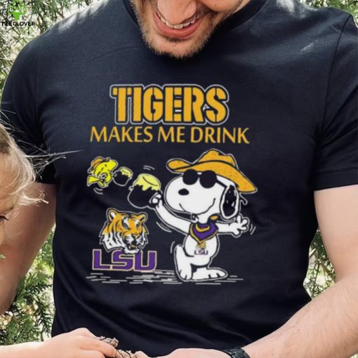 Snoopy And Woodstock LSU Tigers Makes Me Drinks Shirt