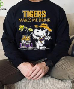 Snoopy And Woodstock LSU Tigers Makes Me Drinks Shirt