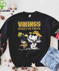 Snoopy And Woodstock Minnesota Vikings Makes Me Drinks Shirt