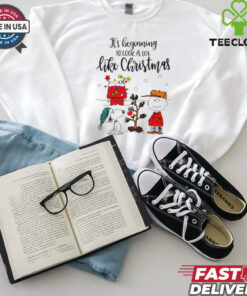 Snoopy Charlie Brown Peanuts it’s beginning to look a lot like Christmas shirt