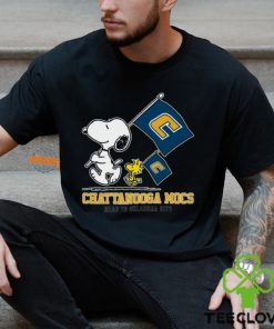 Snoopy Chattanooga Mocs Road To Oklahoma City flag shirt