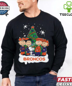 Snoopy Christmas Tree Denver Broncos Graphic T Shirt