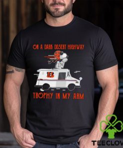 Snoopy Cincinnati Bengals on a dark desert highway trophy in my arm shirt