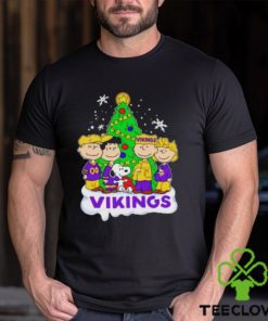 Snoopy Dnd Friends Minnesota Vikings Christmas T Shirt