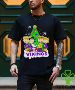 Snoopy Dnd Friends Minnesota Vikings Christmas T Shirt
