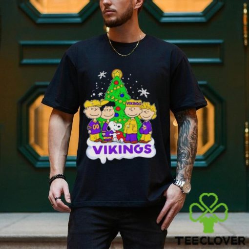 Snoopy Dnd Friends Minnesota Vikings Christmas T Shirt