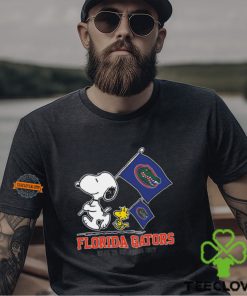 Snoopy Florida Gators Road To Oklahoma City flag hoodie, sweater, longsleeve, shirt v-neck, t-shirt