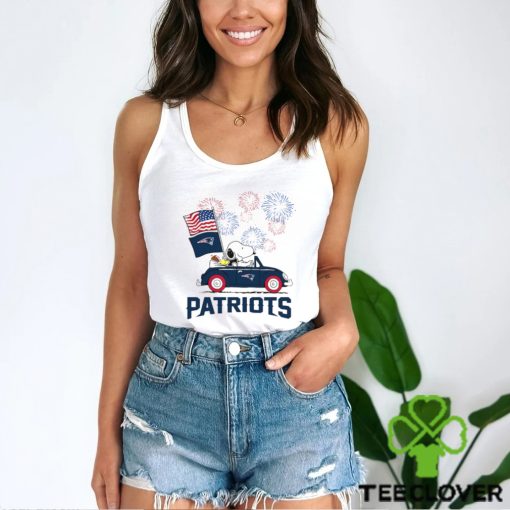 Snoopy Football Happy 4th Of July New England Patriots Shirt