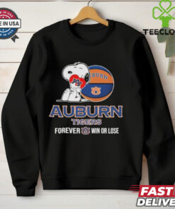 Snoopy Hug Heart Auburn Tigers Forever Win Or Lose T shirts
