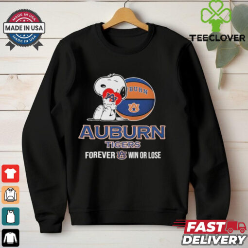 Snoopy Hug Heart Auburn Tigers Forever Win Or Lose T shirts