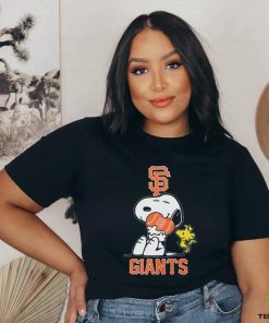 Snoopy Hug Heart San Francisco Giants Baseball shirt