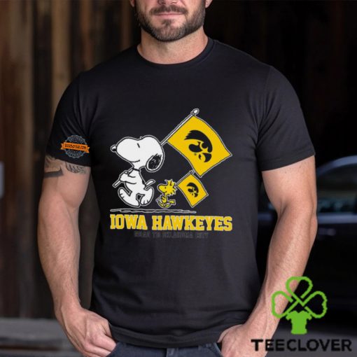 Snoopy Iowa Hawkeyes Road To Oklahoma City flag hoodie, sweater, longsleeve, shirt v-neck, t-shirt