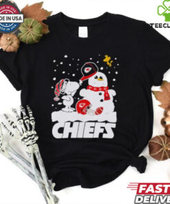 Snoopy Kansas City Chiefs Football Christmas 2024 shirt