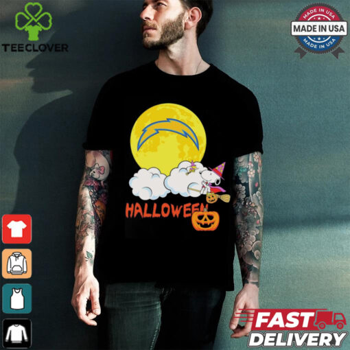 Snoopy Los Angeles Chargers NFL Halloween 2024 Shirt