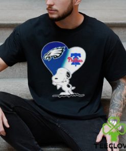 Snoopy Love Philadelphia Eagles Phillies Shirt