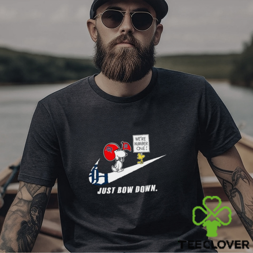 Snoopy MLB Just Bow Down Detroit Tigers shirt Snoopy MLB Just Bow Down Detroit Tigers shirt