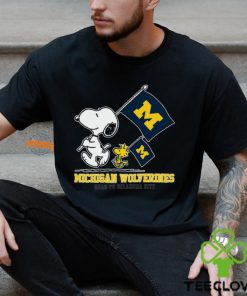 Snoopy Michigan Wolverines Road To Oklahoma City flag shirt