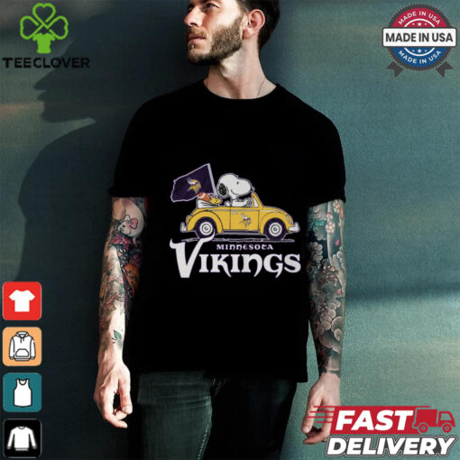 Snoopy Minnesota Vikings shirt