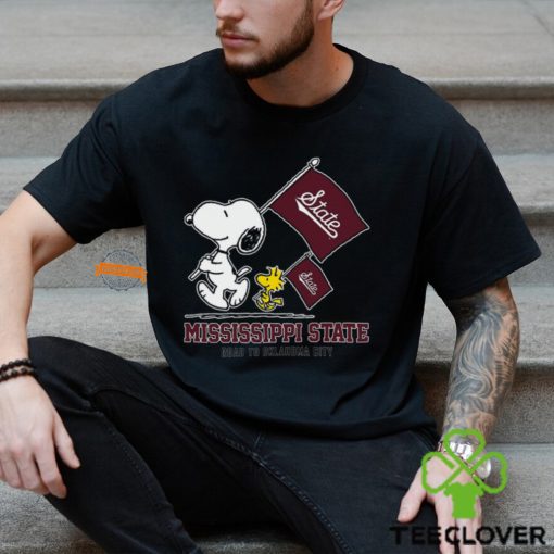 Snoopy Mississippi State Road To Oklahoma City flag hoodie, sweater, longsleeve, shirt v-neck, t-shirt