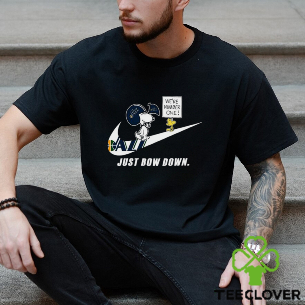 Snoopy NBA Just Bow Down Utah Jazz shirt Snoopy NBA Just Bow Down Utah Jazz shirt
