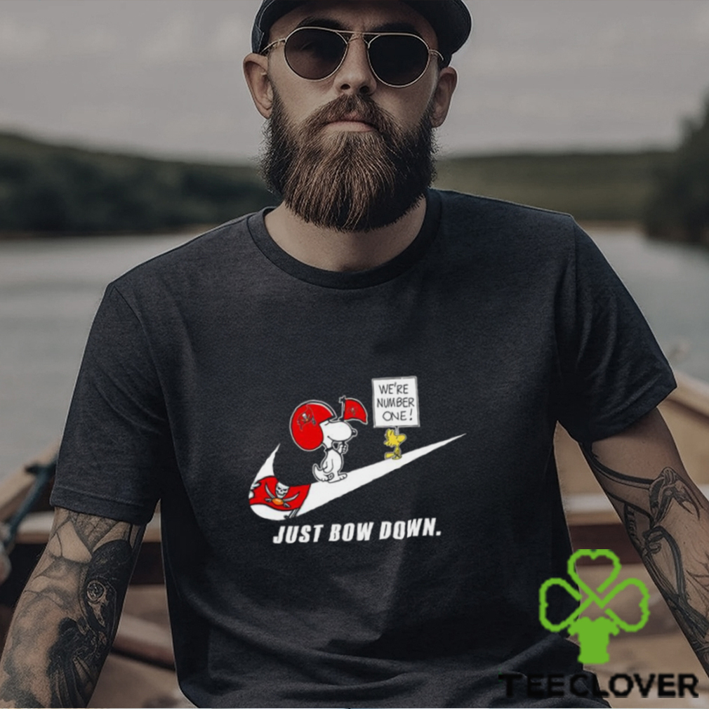 Snoopy NFL Just Bow Down Tampa Bay Buccaneers shirt Snoopy NFL Just Bow Down Tampa Bay Buccaneers shirt