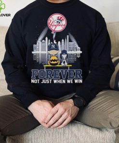 Snoopy New York Yankees Baseball Team Skyline Forever Shirt