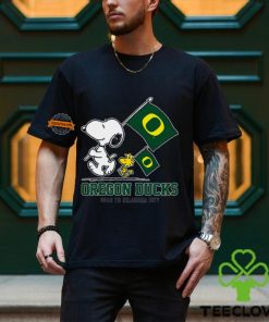 Snoopy Oregon Ducks Road To Oklahoma City flag hoodie, sweater, longsleeve, shirt v-neck, t-shirt