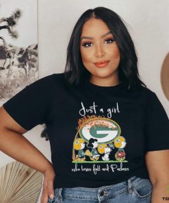 Snoopy Peanuts Just A Girl Who Loves Fall And Green Bay Packers Shirt