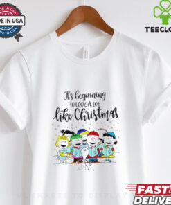 Snoopy Peanuts it’s beginning to look a lot like Christmas music shirt