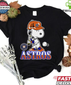 Snoopy Playing Baseball Houston Astros shirt