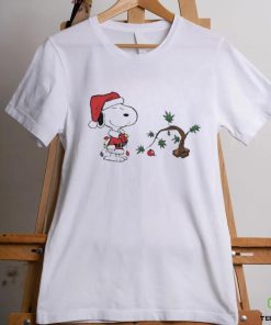 Snoopy Santa Tree Merry Christmas 2023 T hoodie, sweater, longsleeve, shirt v-neck, t-shirt