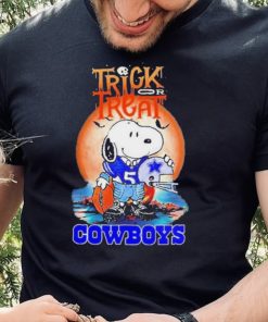 Snoopy Trick Or Treat Dallas Cowboys Halloween Shirt 2 Snoopy Trick Or Treat Dallas Cowboys Halloween Shirt