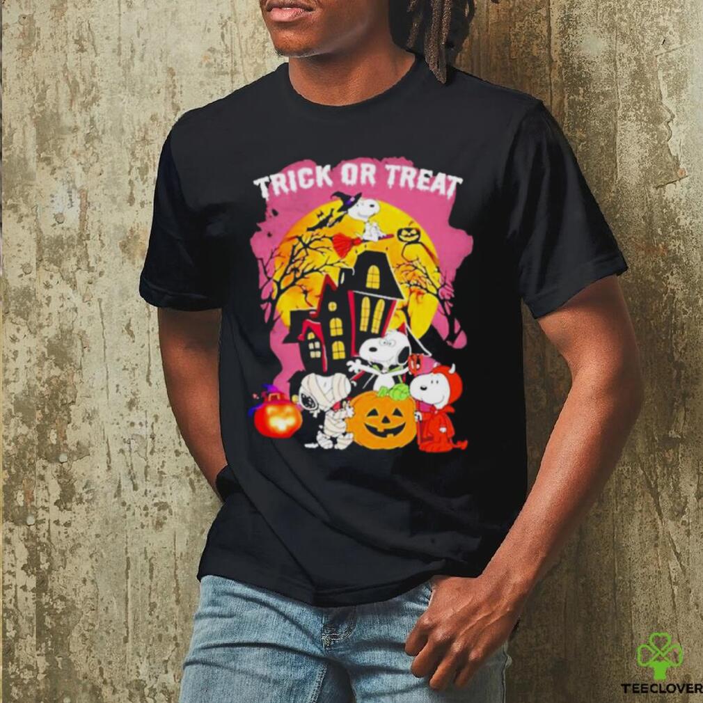 Snoopy Trick Or Treat Halloween 2023 Shirt Snoopy Trick Or Treat Halloween 2023 Shirt
