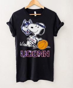 Snoopy Uconn Huskies basketball logo shirt