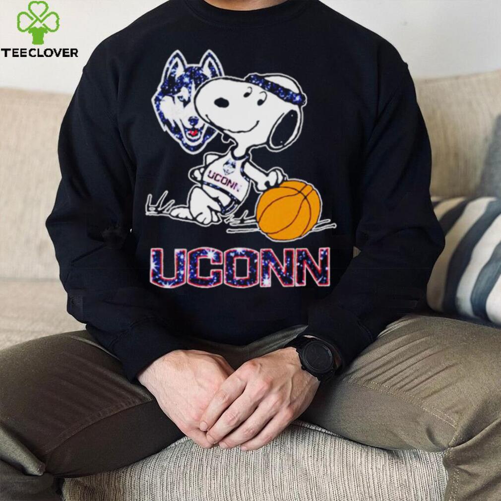 Snoopy Uconn Huskies basketball logo shirt Snoopy Uconn Huskies basketball logo shirt
