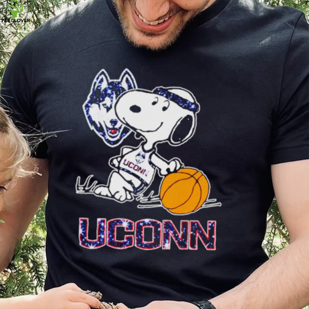 Snoopy Uconn Huskies basketball logo shirt Snoopy Uconn Huskies basketball logo shirt