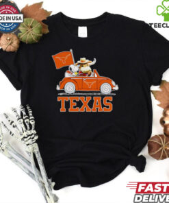Snoopy and Bevo driving car Texas Longhorns shirt