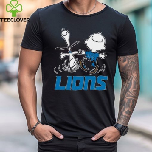 Snoopy and Charlie Brown Happy Detroit Lions Fans Shirts