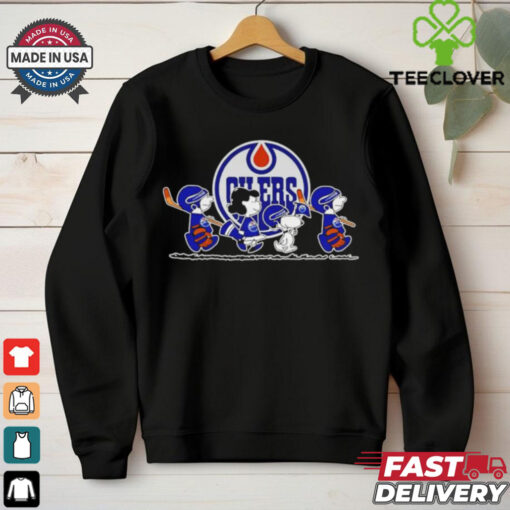 Snoopy and Friends Road Edmonton Oilers Logo shirt
