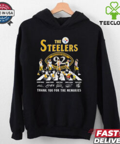 Snoopy and Friends The Pittsburgh Steelers Road Najee Harris Wilson Fields Pickens and Queen Signatures shirt