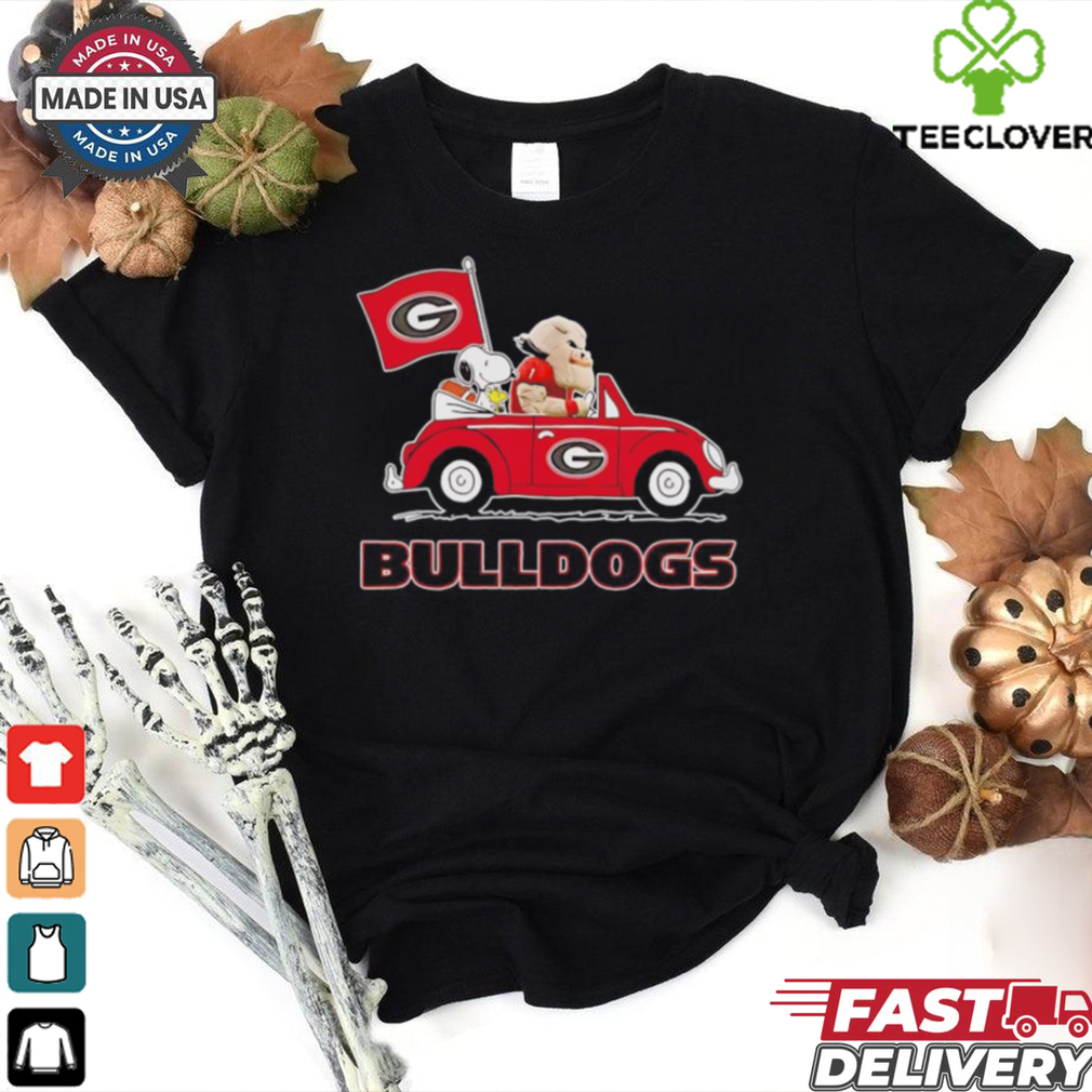Snoopy and Uga dog driving car let’s go Georgia Bulldogs shirt Snoopy and Uga dog driving car let’s go Georgia Bulldogs shirt