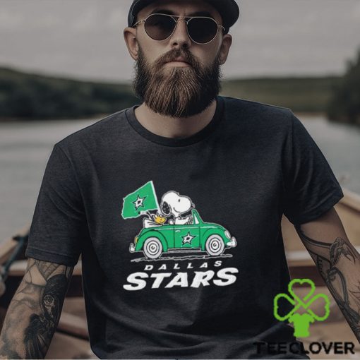 Snoopy and Woodstock Driving car Dallas Stars Hockey T Shirt
