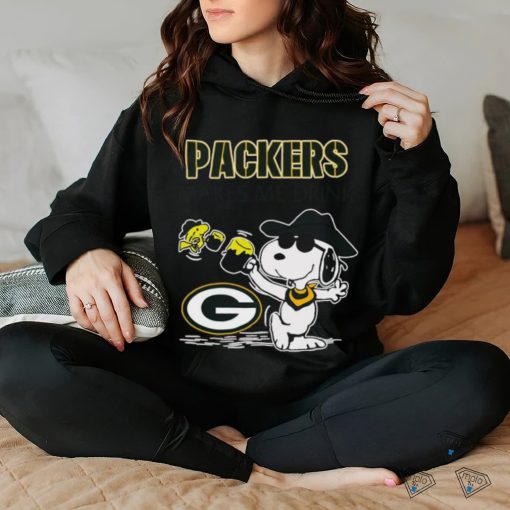 Snoopy and Woodstock Green Bay Packers makes me drink shirt