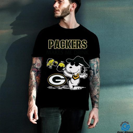 Snoopy and Woodstock Green Bay Packers makes me drink shirt