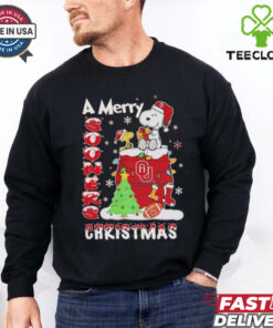 Snoopy and Woodstock Merry Christmas Oklahoma Sooners shirt